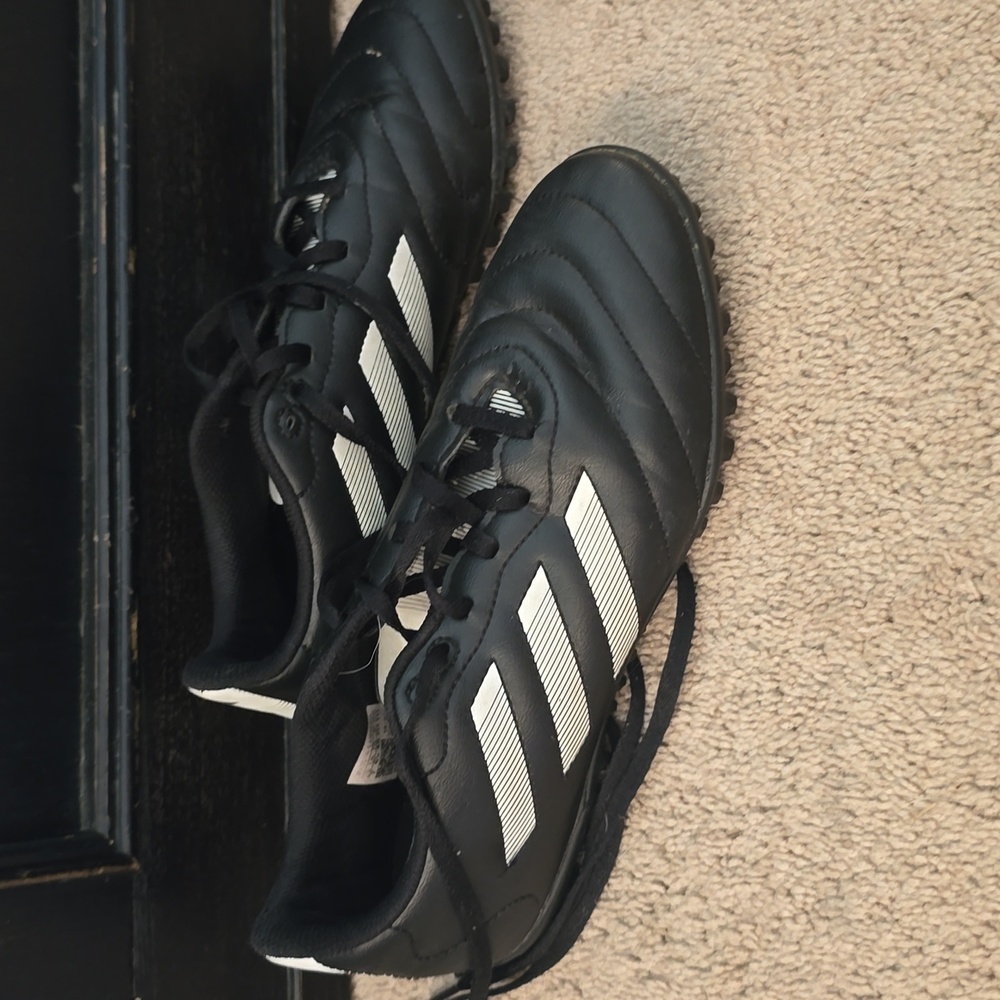 Woman's Adidas Indoor Soccer cleats
